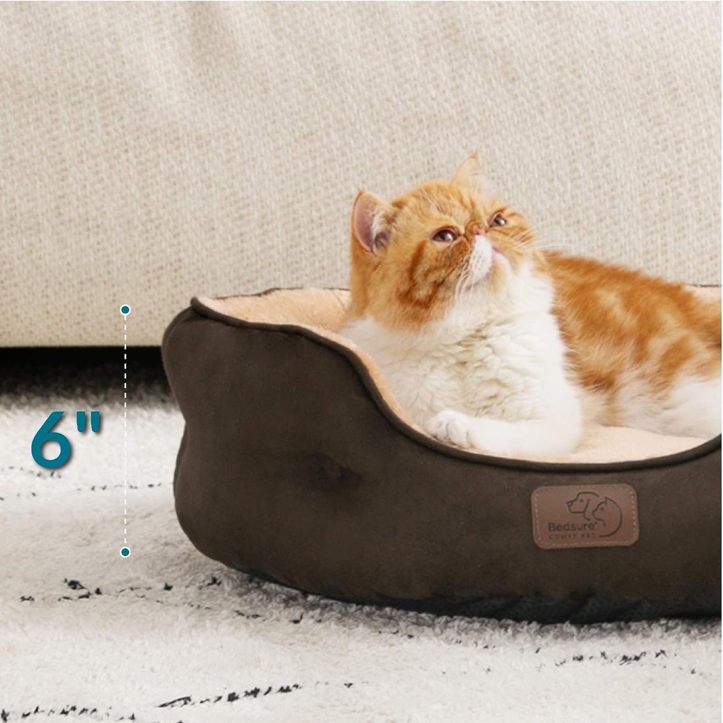 Small Round Plush Pet Bed –  Washable Dog and Cat Bed with a Soft Cushion